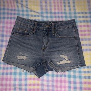 Universal Thread shorts